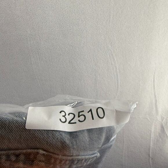 Vintage Levis Jeans Fits 28x32 Blue Light Wash Denim 550 Red Tab Broken Zip y2k - Picture 11 of 11